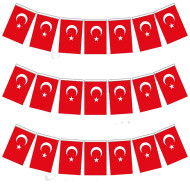 İpe Dizili Kağıt Bayrak 12x18 cm (40'LI)